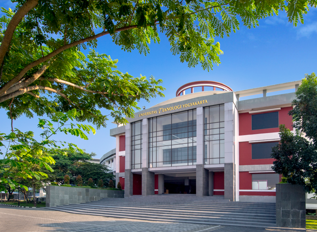 Gedung Universitas Teknologi Yogyakarta